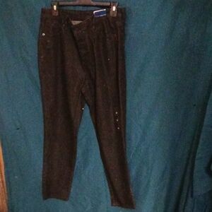 Basic Editions Men's Black Corduroy Jeans